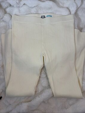 Cream Ribbed Leggings